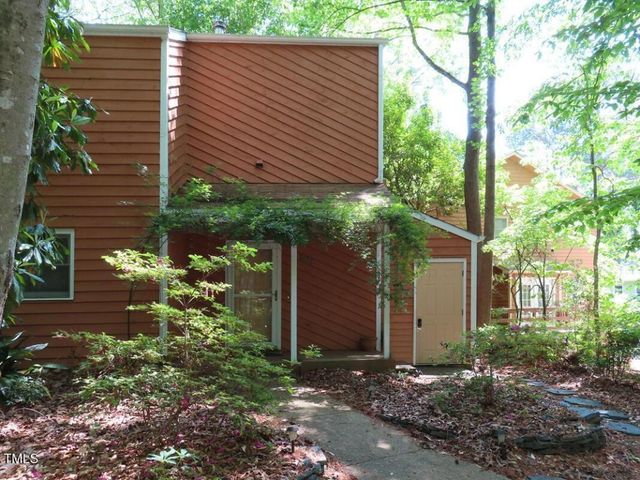 107 S Peak Drive, Carrboro, NC 27510