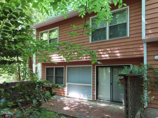 107 S Peak Drive, Carrboro, NC 27510