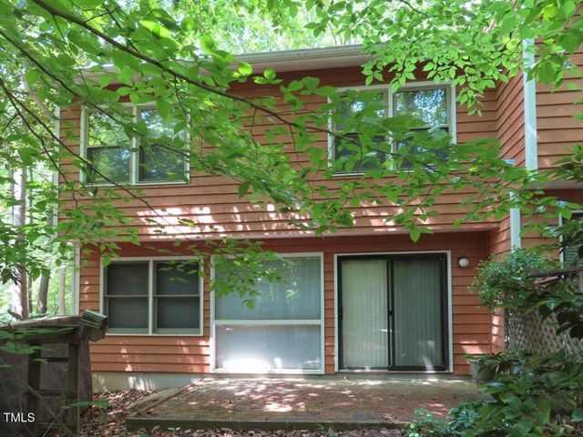 107 S Peak Drive, Carrboro, NC 27510