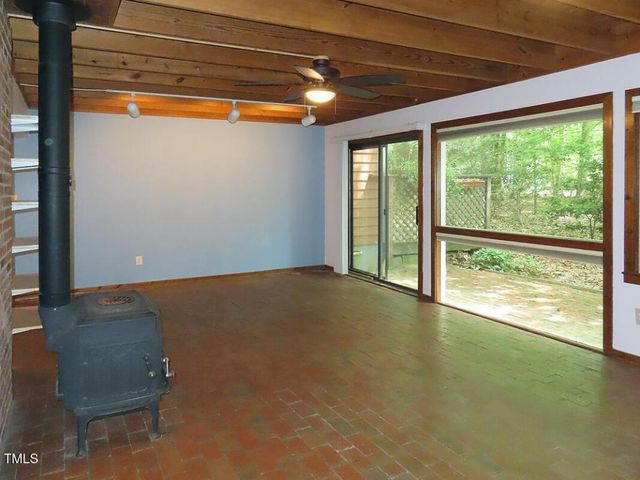 107 S Peak Drive, Carrboro, NC 27510