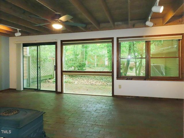 107 S Peak Drive, Carrboro, NC 27510