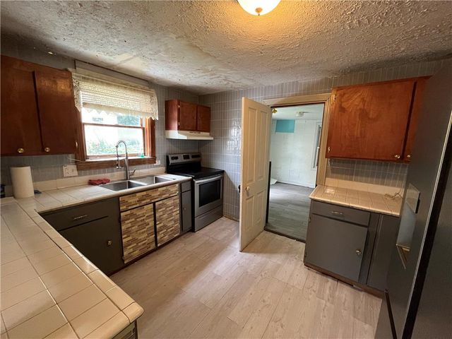 1291 Seidersville Road, Lower Saucon Twp, PA 18015