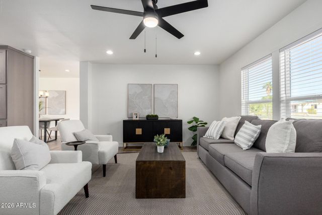 8227 E 5TH Avenue, Mesa, AZ 85208