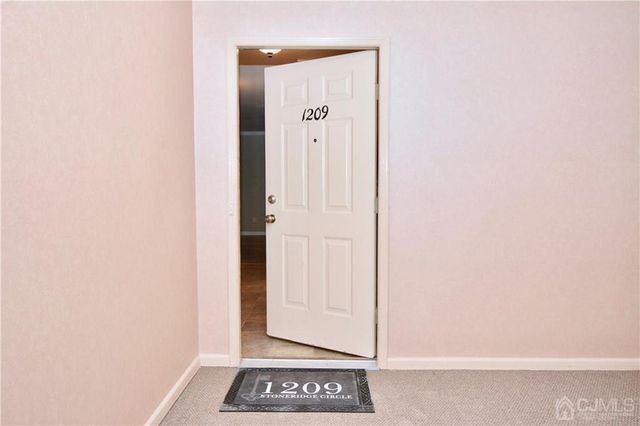 1209 Stoneridge Circle 1209, Helmetta, NJ 08828