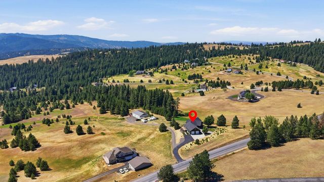 7910 S Jackson Rd, Mica, WA 99023