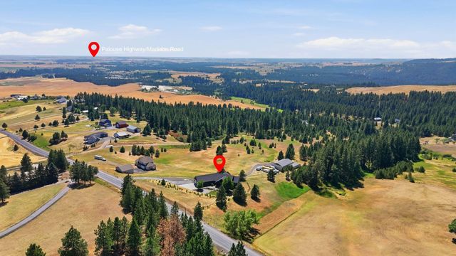 7910 S Jackson Rd, Mica, WA 99023