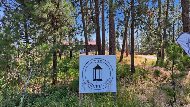 7910 S Jackson Rd, Mica, WA 99023