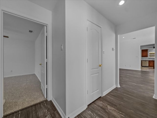 112 Santa Fe Trail, Waxahachie, TX 75165