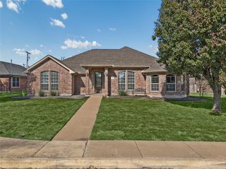 112 Santa Fe Trail, Waxahachie, TX 75165