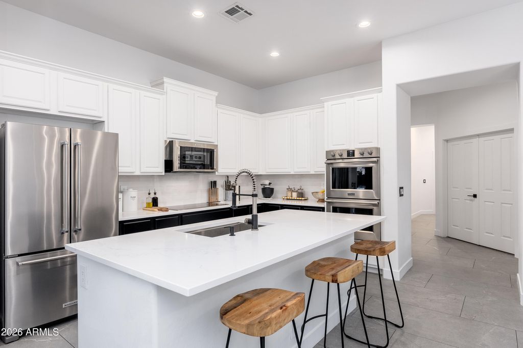 2945 E HACKAMORE Street, Mesa, AZ 85213 — photo 4