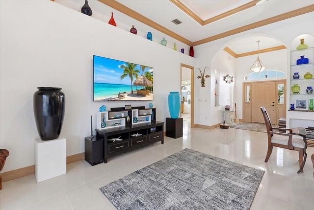 185 ROTONDA BOULEVARD E, Rotonda West, FL 33947