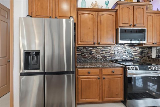 185 ROTONDA BOULEVARD E, Rotonda West, FL 33947