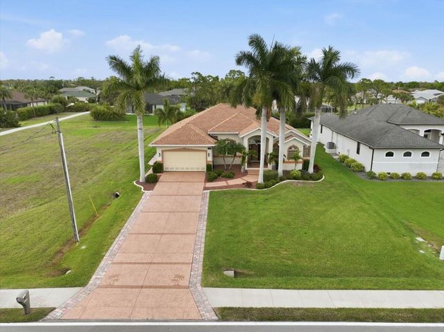 185 ROTONDA BOULEVARD E, Rotonda West, FL 33947