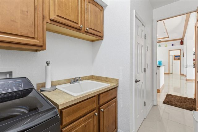 185 ROTONDA BOULEVARD E, Rotonda West, FL 33947