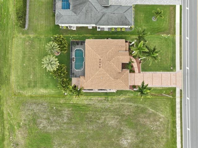 185 ROTONDA BOULEVARD E, Rotonda West, FL 33947