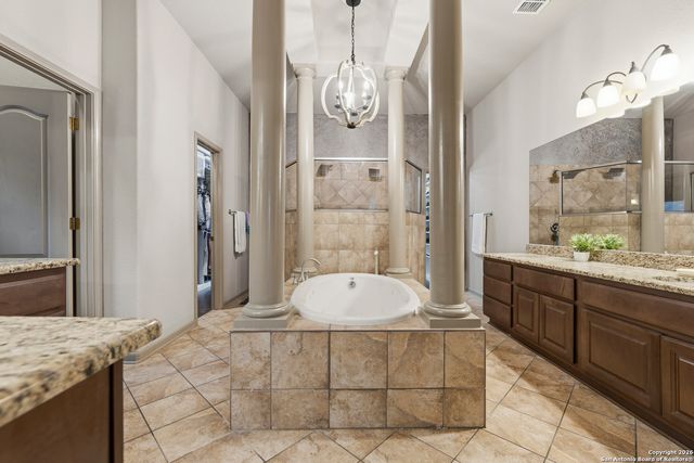 26202 Dark Horse, San Antonio, TX 78260