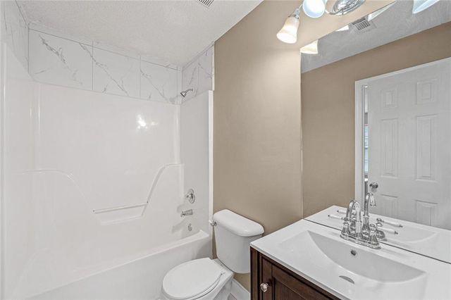 6740 Hill Creek Cove, Lithonia, GA 30058