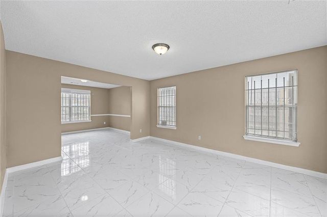 6740 Hill Creek Cove, Lithonia, GA 30058