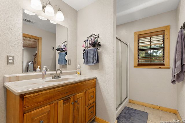 15835 E US Highway 90, Kingsbury, TX 78638