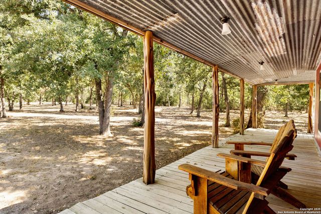 15835 E US Highway 90, Kingsbury, TX 78638