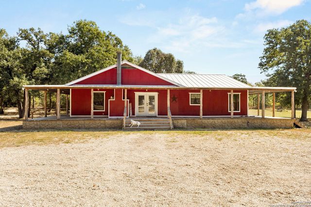 15835 E US Highway 90, Kingsbury, TX 78638