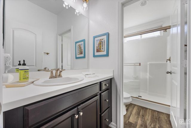 308 White Alder Drive, Bakersfield, CA 93314