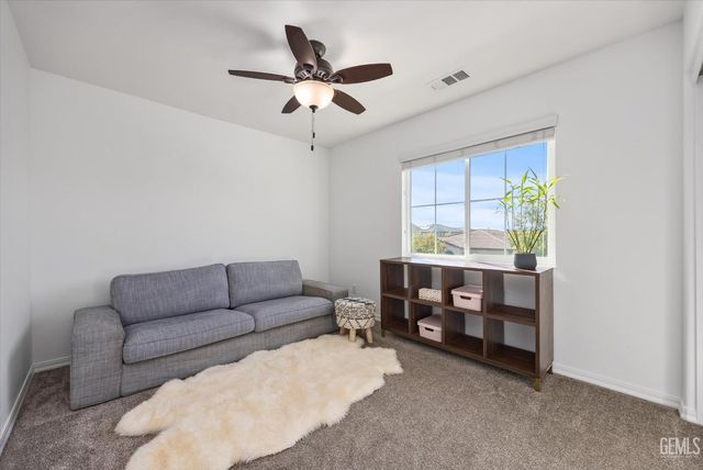 308 White Alder Drive, Bakersfield, CA 93314