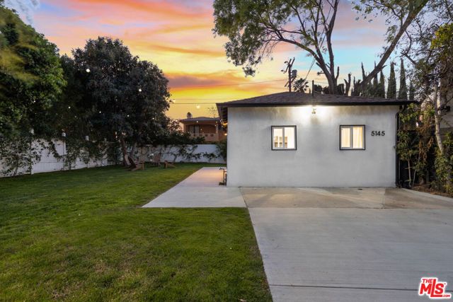 5143 Newcastle Avenue, Encino (los Angeles), CA 91316