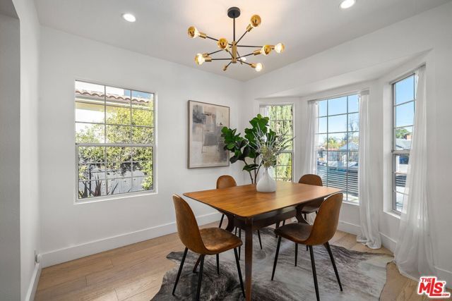 5143 Newcastle Avenue, Encino (los Angeles), CA 91316
