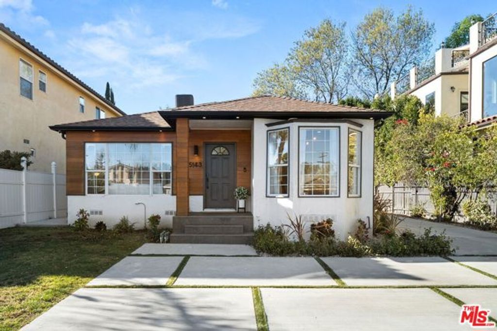 5143 Newcastle Avenue, Encino (los Angeles), CA 91316