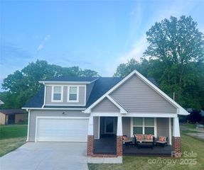 1417 Azalea Avenue, Kannapolis, NC 28081