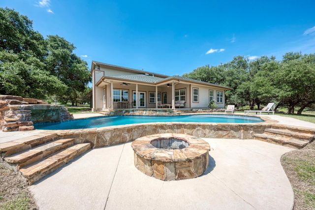 480 Mustang Mesa, Liberty Hill, TX 78642