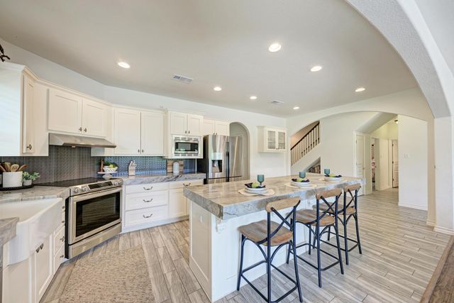 480 Mustang Mesa, Liberty Hill, TX 78642