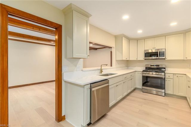 3731 Brennan AVE, Norfolk, VA 23502