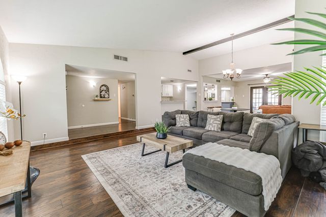 2021 Emory Oak Drive, Carrollton, TX 75007