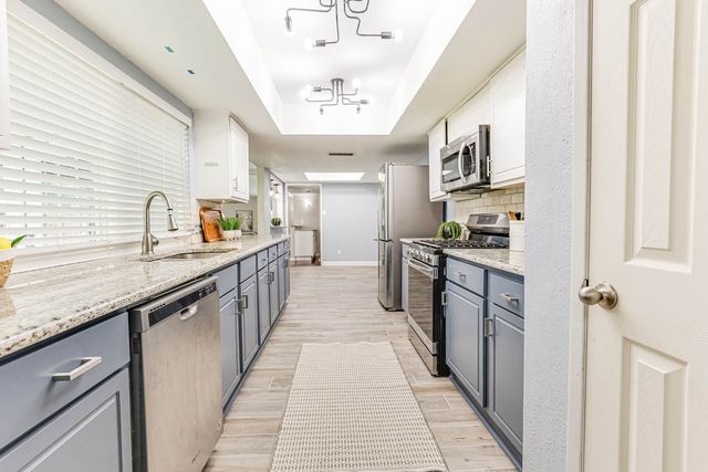 2021 Emory Oak Drive, Carrollton, TX 75007