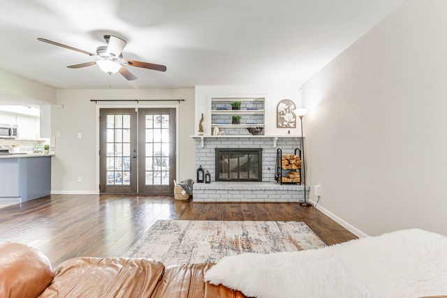 2021 Emory Oak Drive, Carrollton, TX 75007
