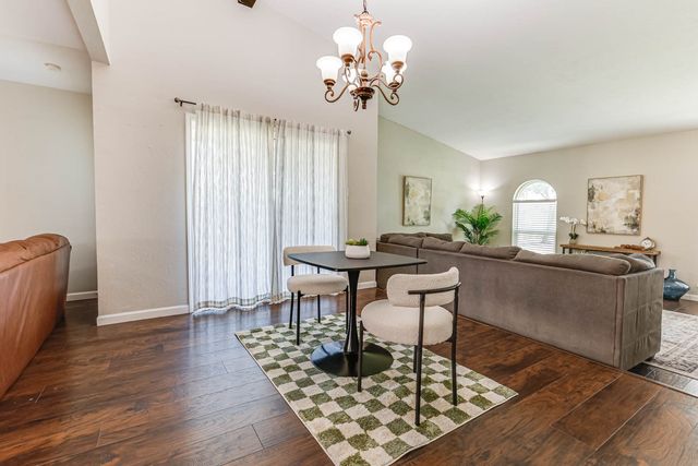 2021 Emory Oak Drive, Carrollton, TX 75007