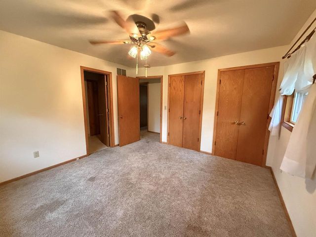3926 N Harmony Townhall Road, Janesville, WI 53546