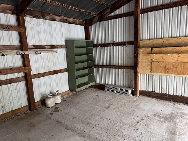 3926 N Harmony Townhall Road, Janesville, WI 53546