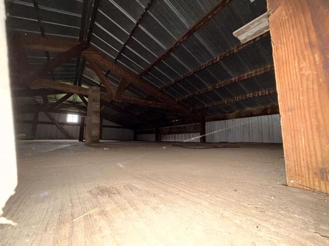 3926 N Harmony Townhall Road, Janesville, WI 53546
