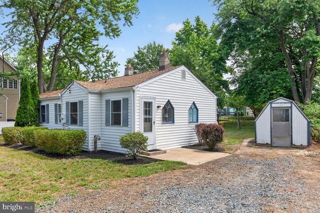 303 HOLLY RD, Edgewater, MD 21037