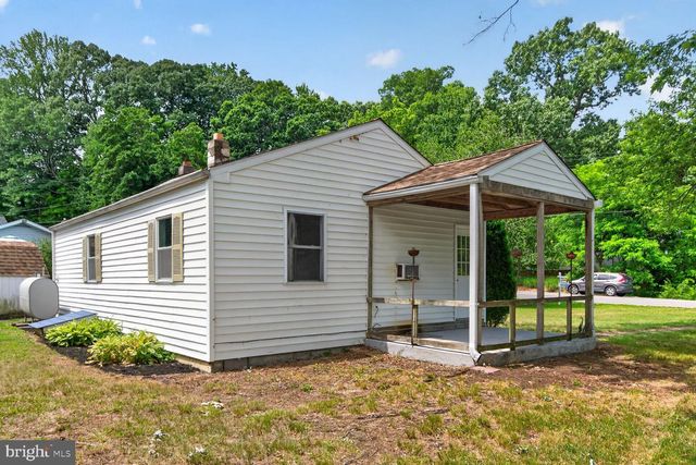 303 HOLLY RD, Edgewater, MD 21037