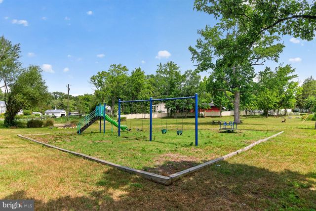 303 HOLLY RD, Edgewater, MD 21037