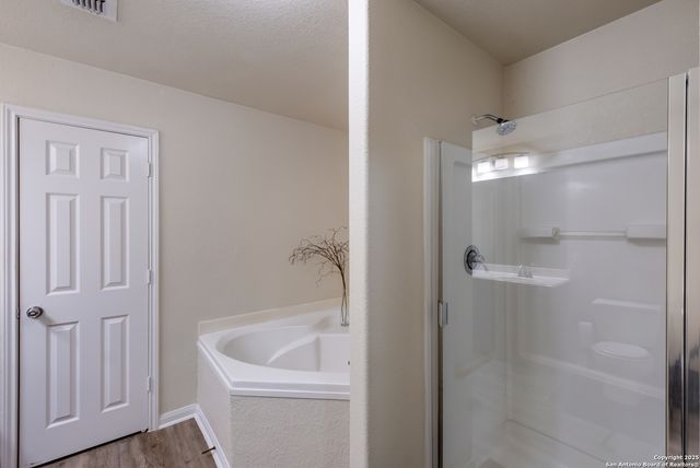 5422 Blossom, San Antonio, TX 78252