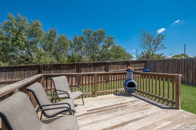 5422 Blossom, San Antonio, TX 78252