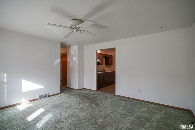2316 N ARDELL Place, Peoria, IL 61604