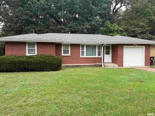 2316 N ARDELL Place, Peoria, IL 61604