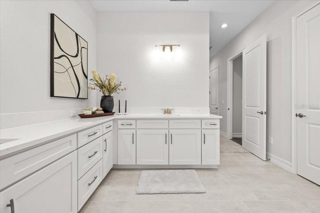 19364 SHELTERED HILL DRIVE, Brooksville, FL 34601