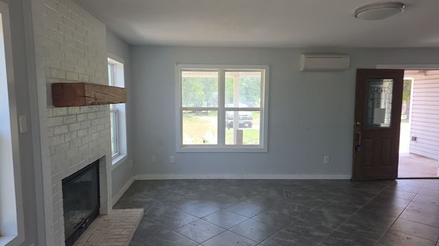 601 Mill Road, Springtown, TX 76082